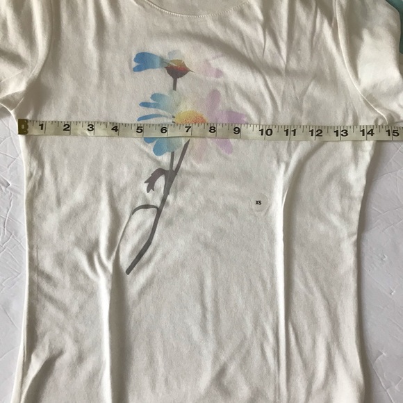 New With Tags White Graphic T-shirt Aeropostale Size XS - Picture 4 of 7